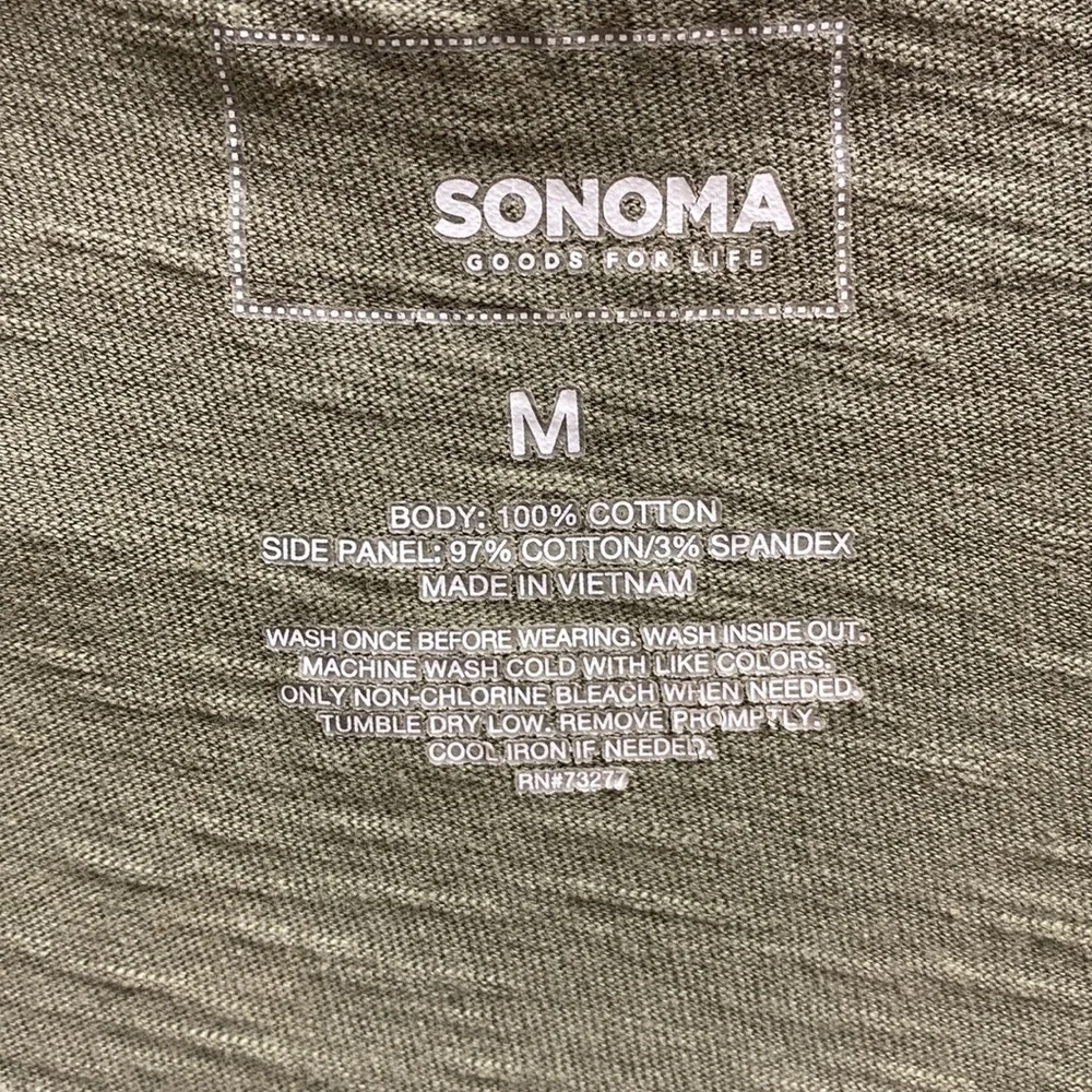 Button down top - Picture 8 of 10